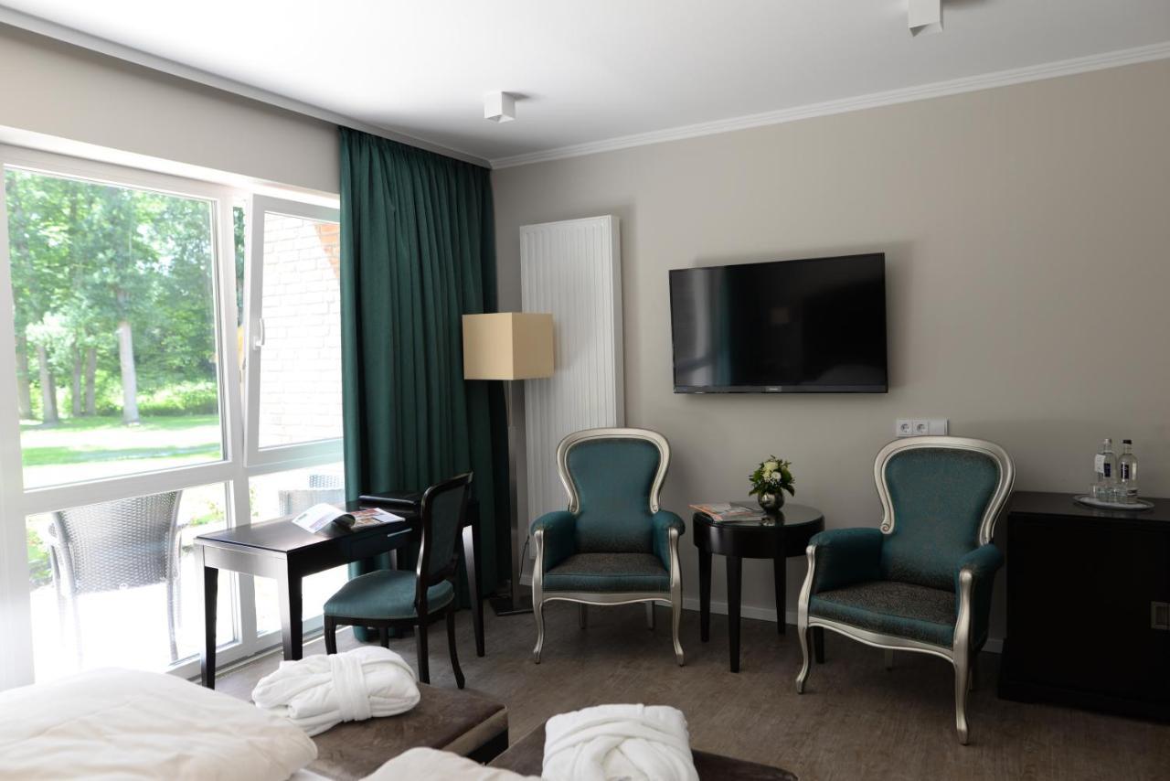 Gut Altona Hotel Dötlingen Екстериор снимка