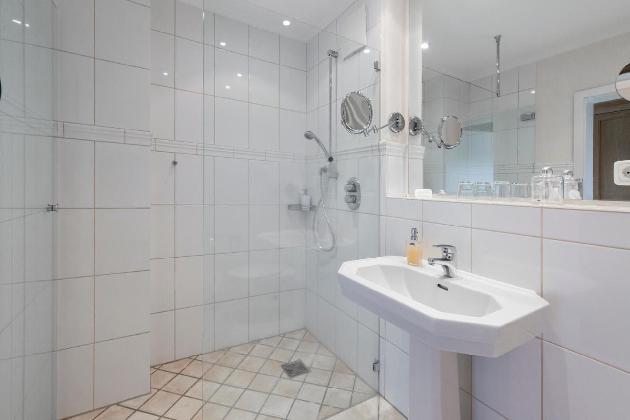 Gut Altona Hotel Dötlingen Екстериор снимка